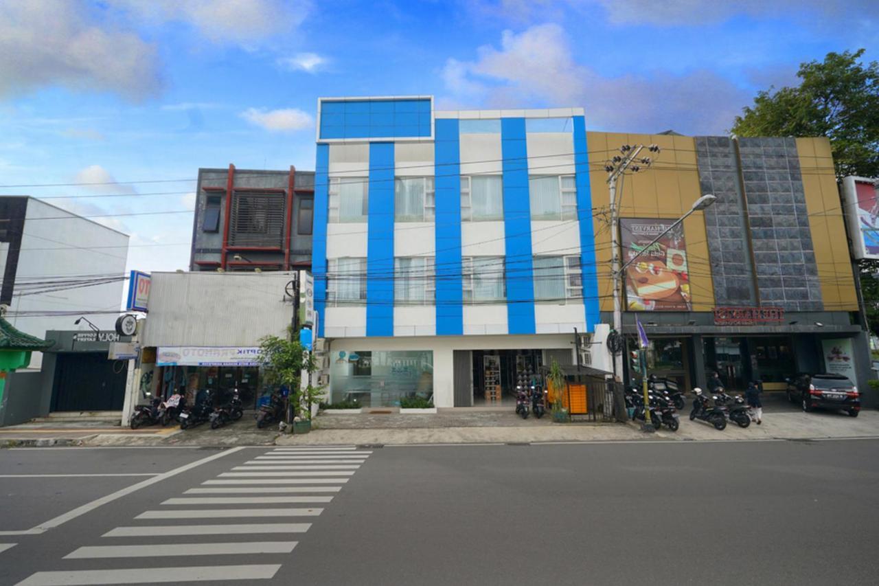 Reddoorz Plus @ Terban Residence Yogyakarta Exterior photo